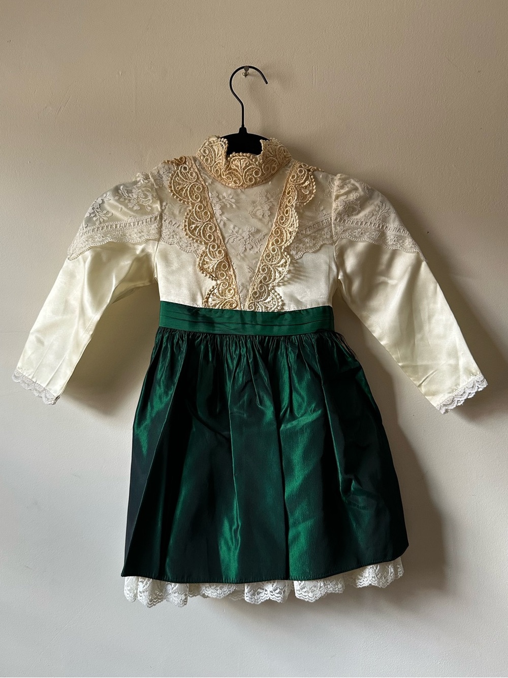 Vintage Jessica McClintock Gunne Sax Holiday Dress 4T Green Christmas